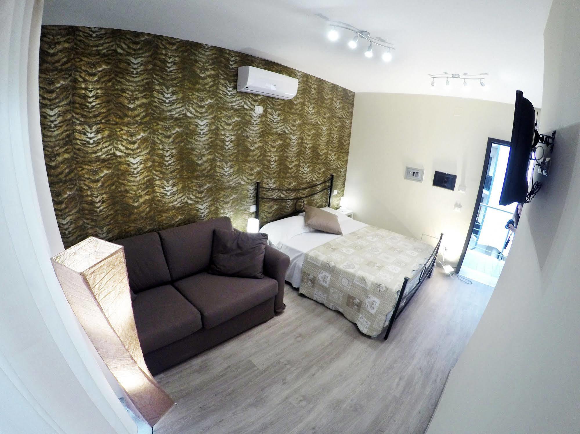 Sweet Home & Wellness Affittacamere Nettuno Exterior foto